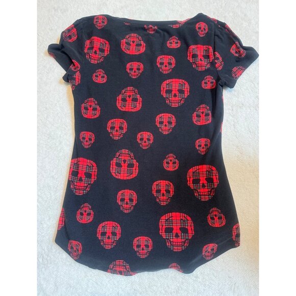 No Boundries 2 for 1 T-shirt/Blouse Red skull and Leopard Womens size Small/Medi - Picture 11 of 16